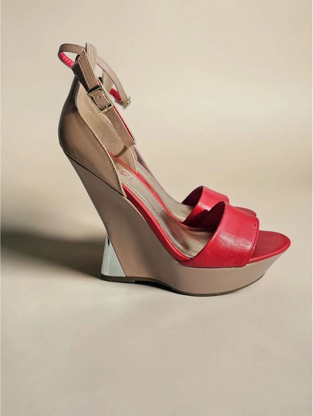 ROUGE Coral Red Open Toe Platform Ankle Strap Sandals - Size 9